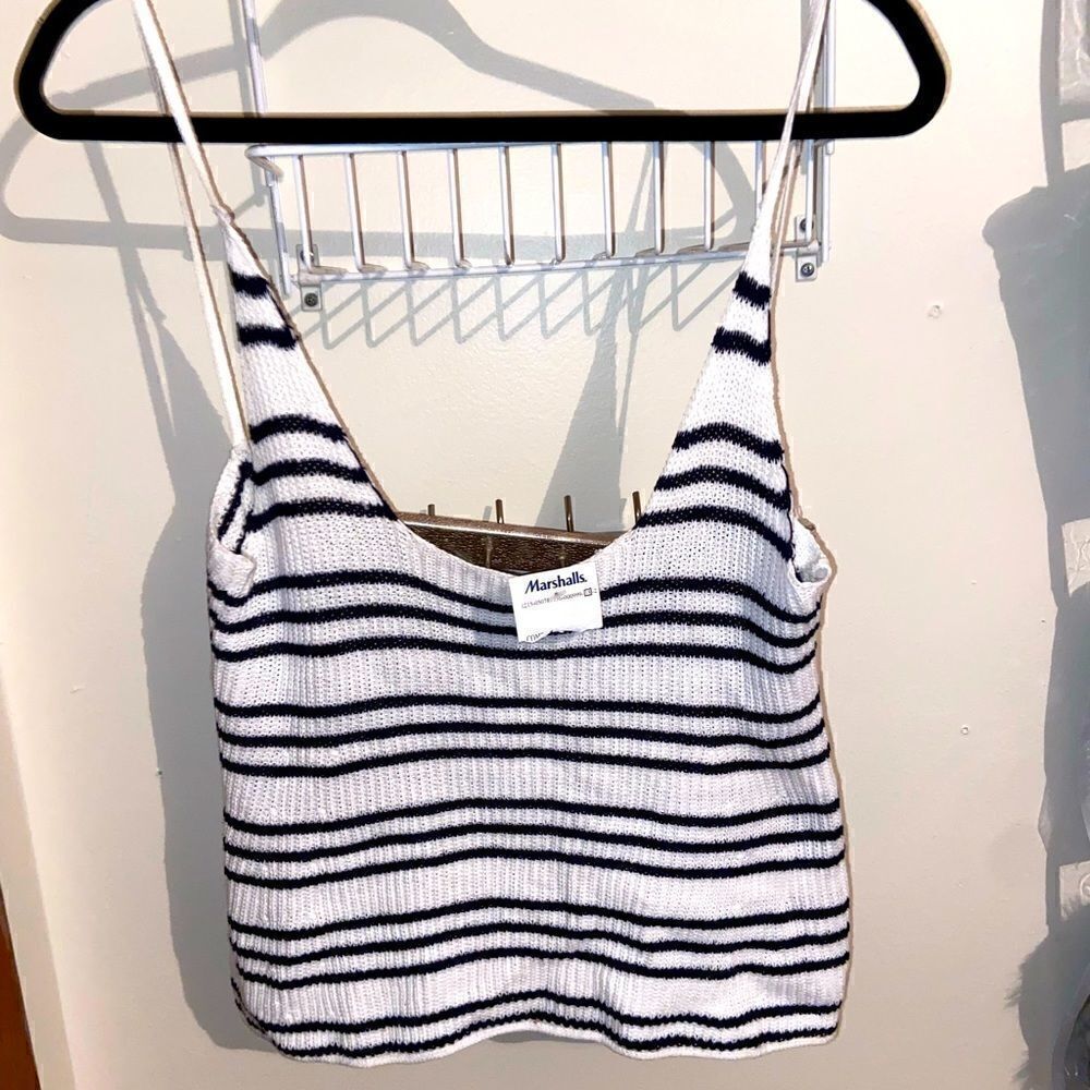 NWT spaghetti strap crop top